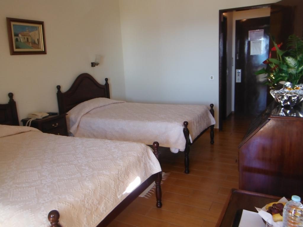 Aeromar Beach Hotel Distrito de Distrito de Faro Habitación foto